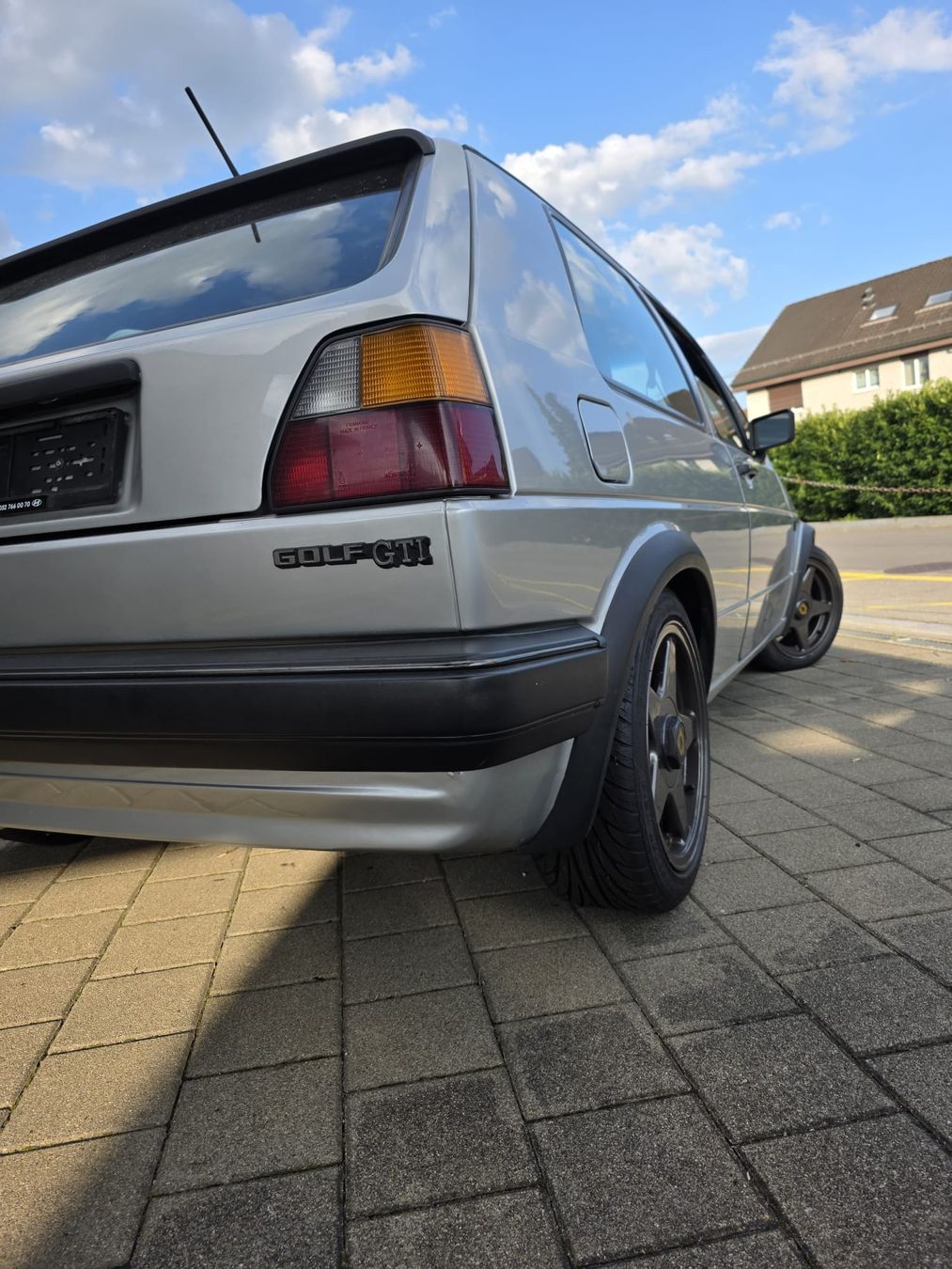 VW Automobili: VW Golf 2 1.8 GTI 16V 3 Türig – Usato da Hörhausen venduto da Nuage81 1