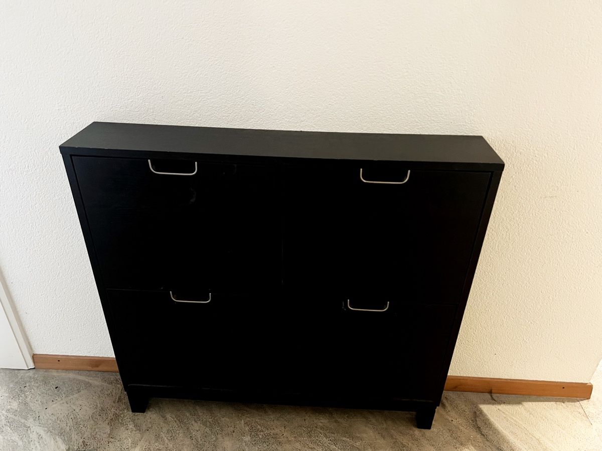 Ikea Commodes: Ikea STÄLL Schuhschrank schwarz – D'occasion à Zürich par fomaz