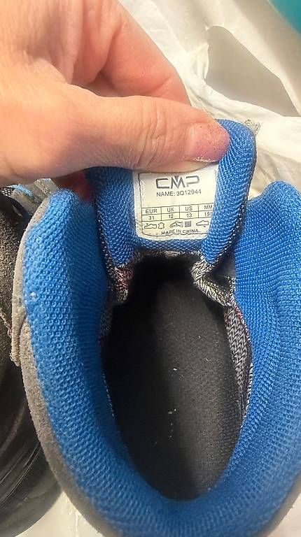 Scarpe per ragazzi: Schuhe Gr 31 – Usato da Menzingen venduto da lua123 2