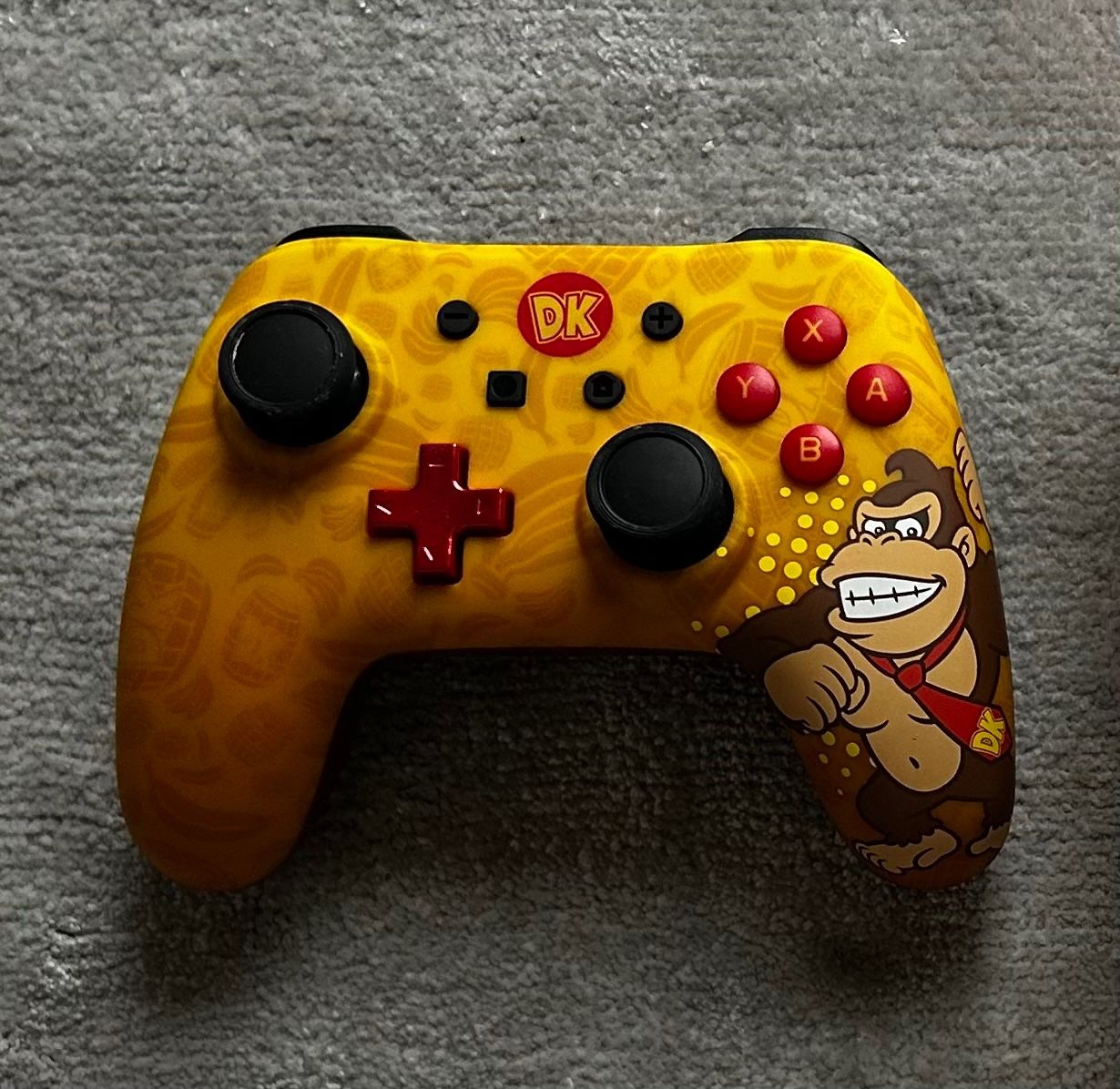 Nintendo Giochi: Switch-Controller (Donkey Kong) – Nuovo (secondo la descrizione) da Zürich venduto da Cedi124 1