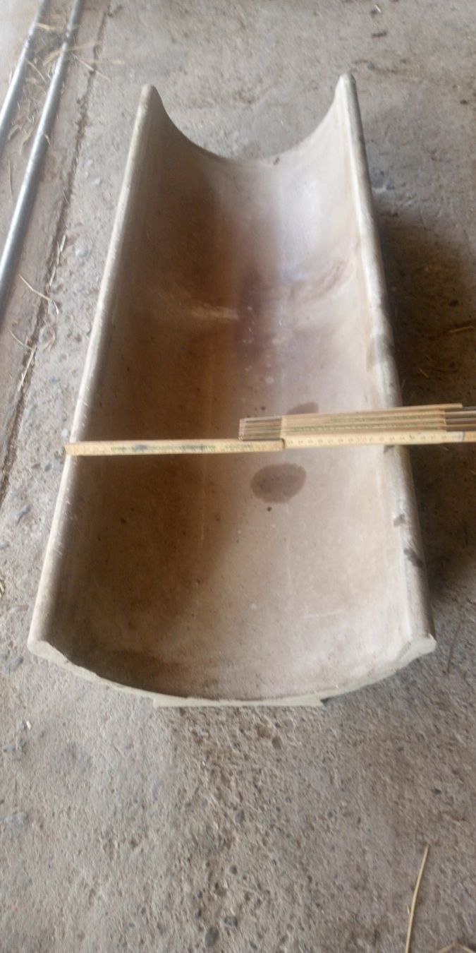 Futter: Schweinetröge – Gebraucht aus Niederösch von baernu64 1