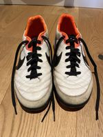Nike Fussballschuhe Gr. 40.5