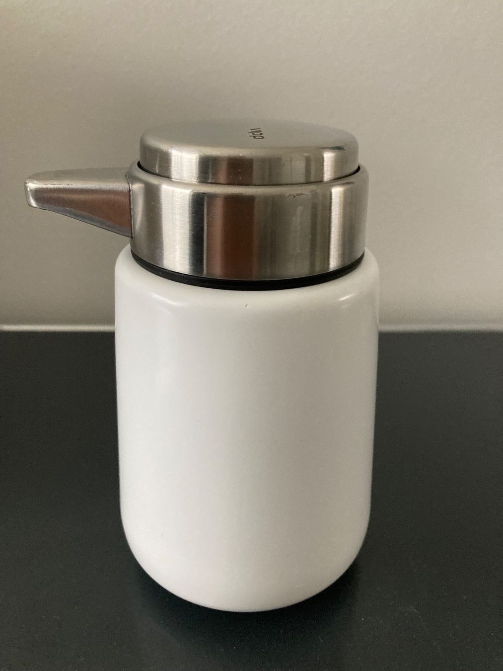 Portasapone: Distributeur de savon VIPP – Usato da Delémont venduto da md04