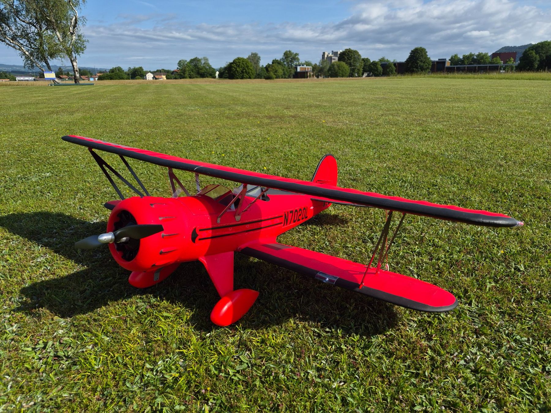 RC Modellbau: RC Modellflugzeug Doppeldecker – Gebraucht aus Uttigen von eomat