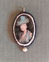 Pendentif genre Romantique