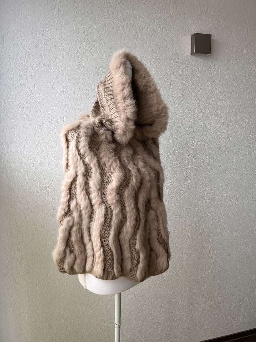 Boleros: Winter-Poncho aus Hasenfell XS/S – Neu (gemäss Beschreibung) aus Volketswil von Chantsch 1