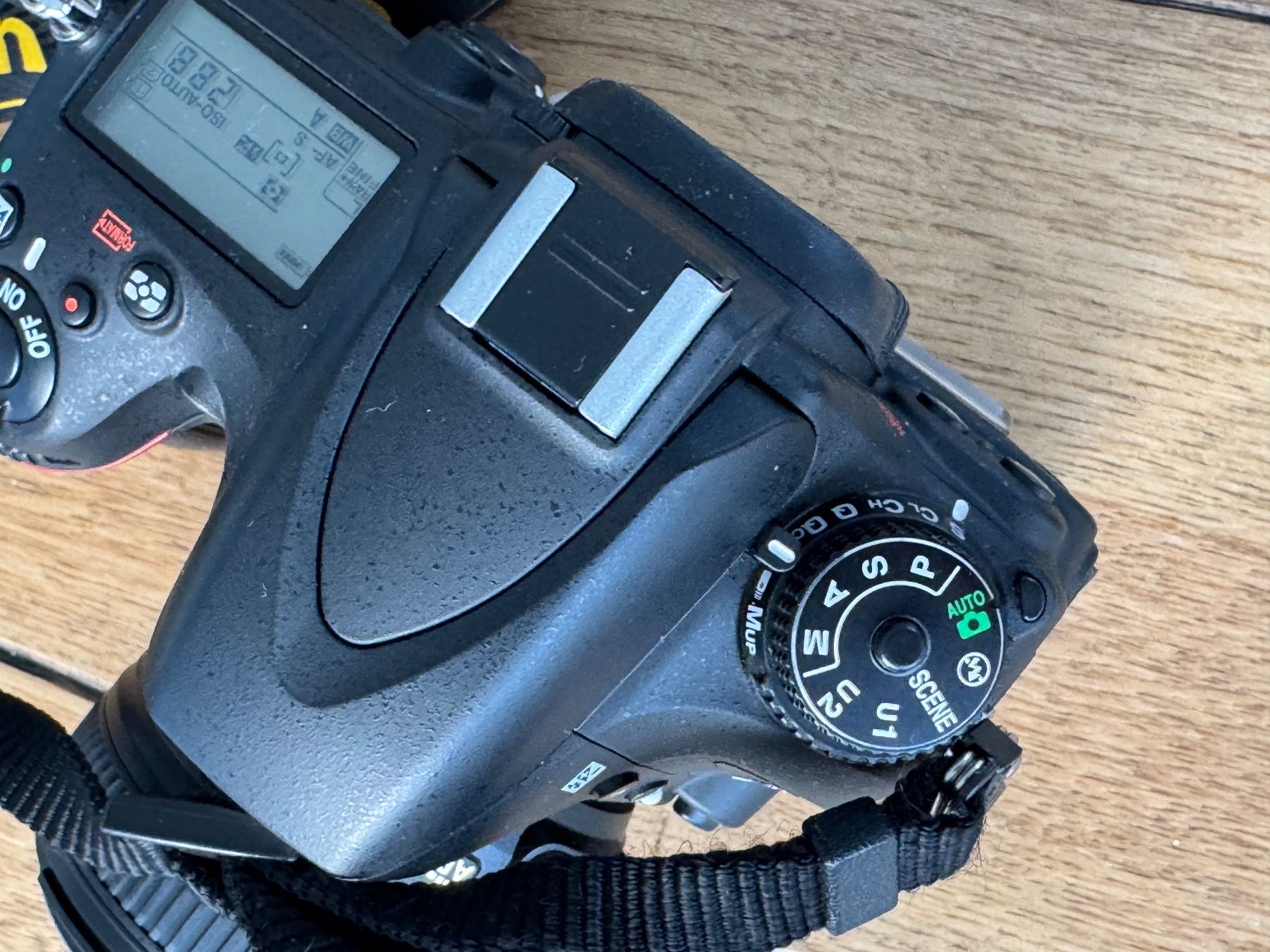 Nikon Fotocamera: Nikon D610 + 50mm Nikkor Objektiv – Usato da Altdorf UR venduto da NikonF6 6