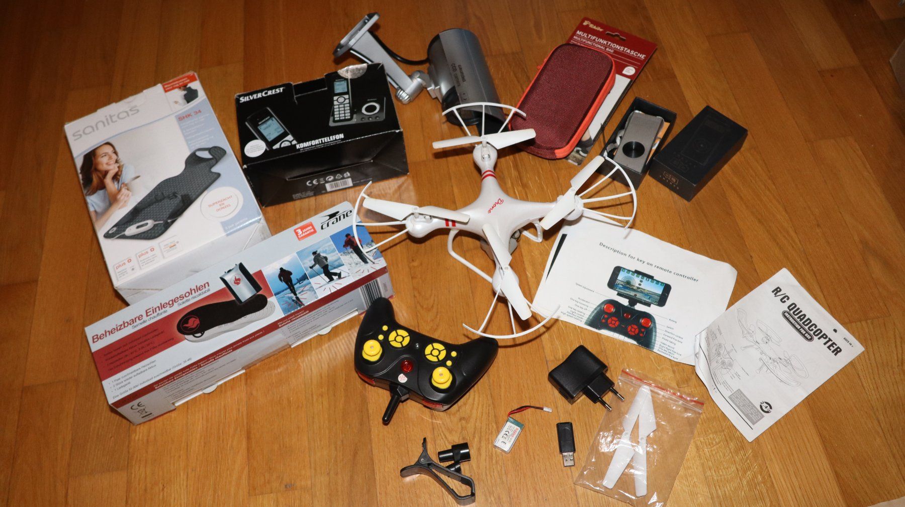 Modellismo RC: R/C Quadcopter mit Wifi-Cam und neuem Akku + div. Zugaben – Usato da Hohenrain venduto da magiclocke