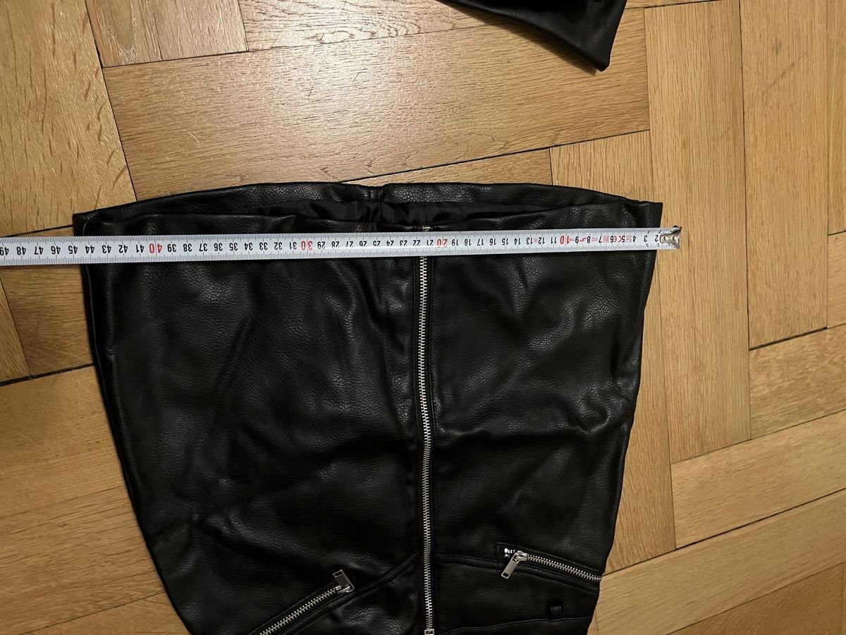 Lotti di vestiti: Kunstleder Hose und Rocks neuwertig – Nuovo (secondo la descrizione) da Olten venduto da sae_82z2 6