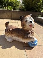 Gartendeko: Süsser Hunde-Deko mit Ball für Garten!