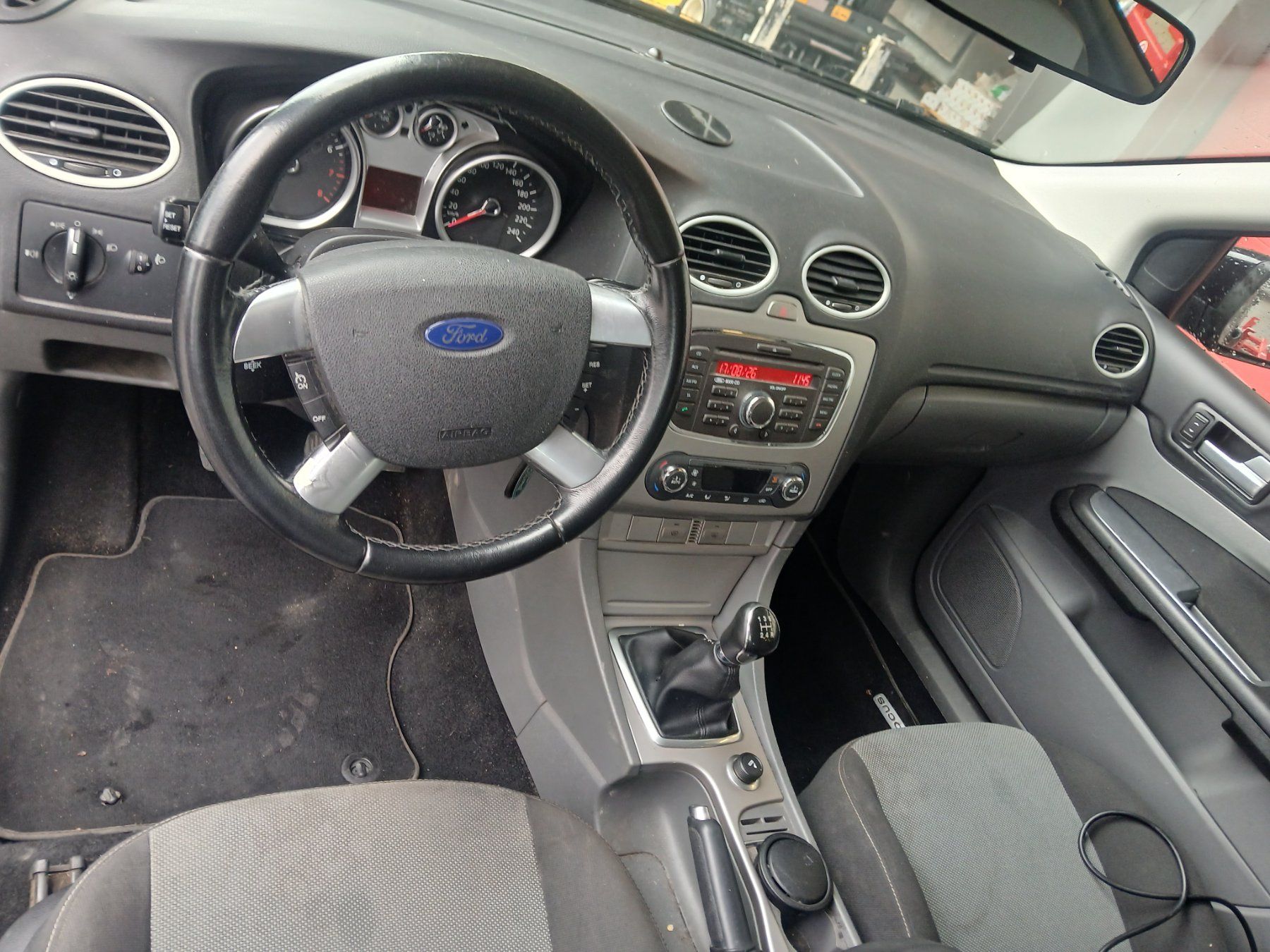 Ford Automobili: Ford Focus 1.8i – Usato da Roggliswil venduto da PeterMaschinen 3