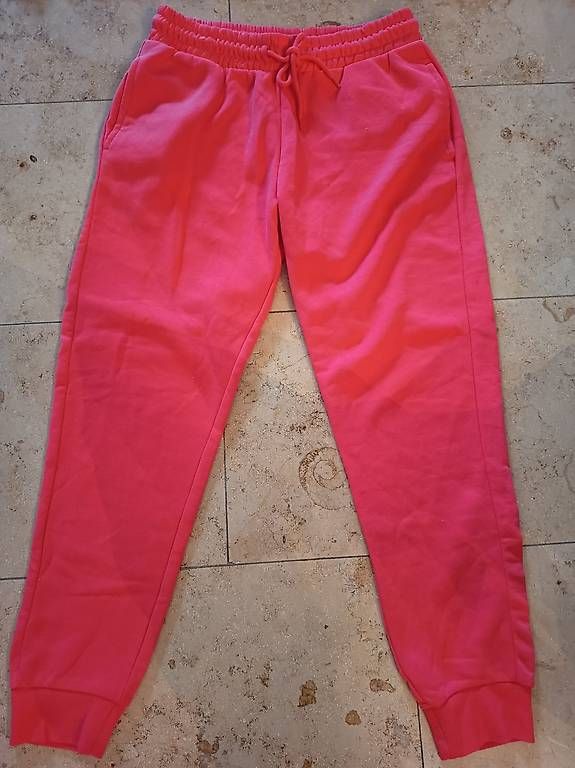 Pantaloni: Jogginghose, korallenfarbig, Gr. S – Usato da Bettingen venduto da hm.seifert67