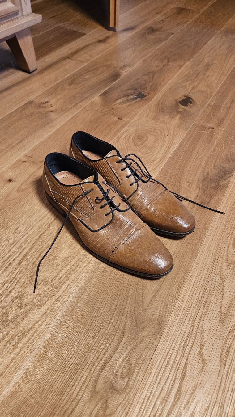 Dosenbach Scarpe da uomo: Schuhe Venice Grösse 47 – Nuovo (secondo la descrizione) da Eschenbach LU venduto da VeltenST
