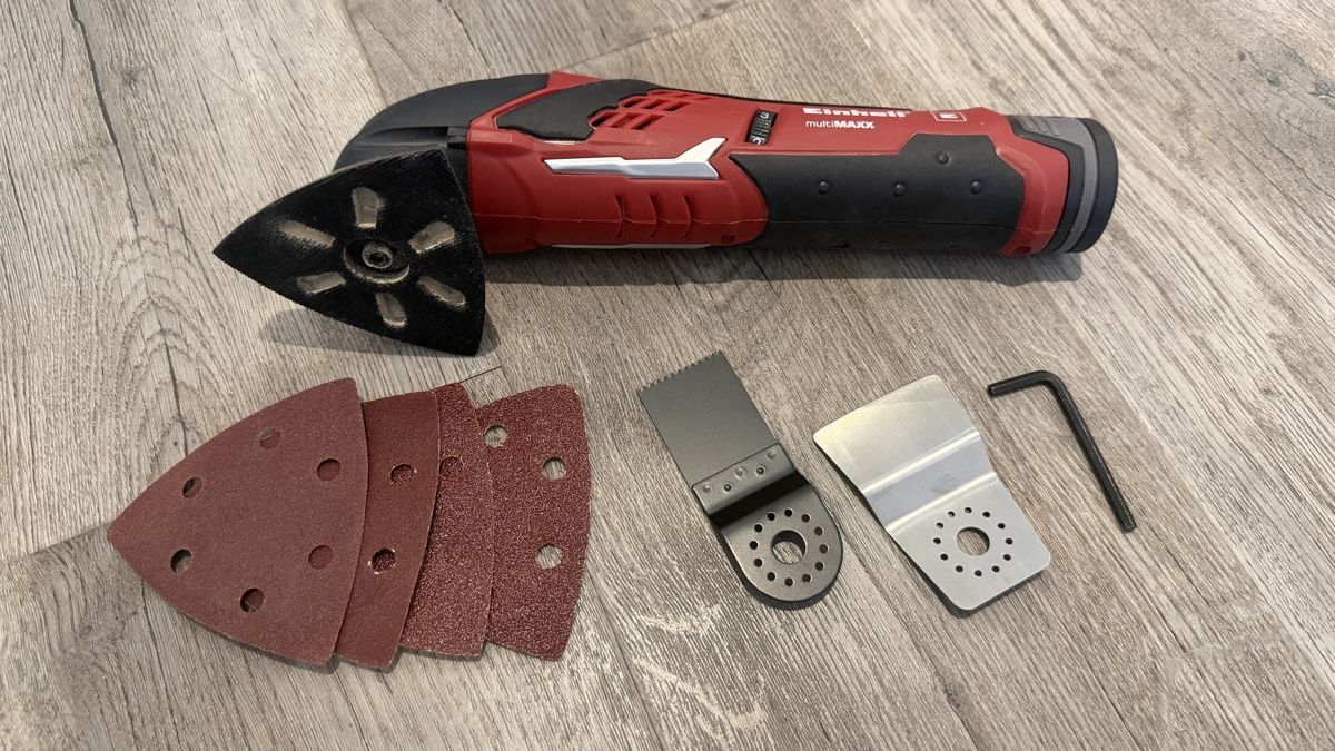 Einhell Alle Werkzeuge: Einhell Tool-Set Akkuschrauber Multfunktion-Schleif + Lampe – Gebraucht aus Pfeffingen von AuktionatorX 5