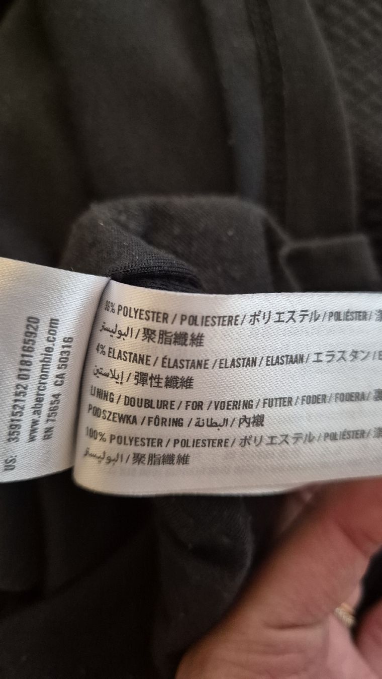 Hollister Kleider: Robe courte Hollister 34 – Gebraucht aus Farvagny-le-Grand von ann_t5br 3