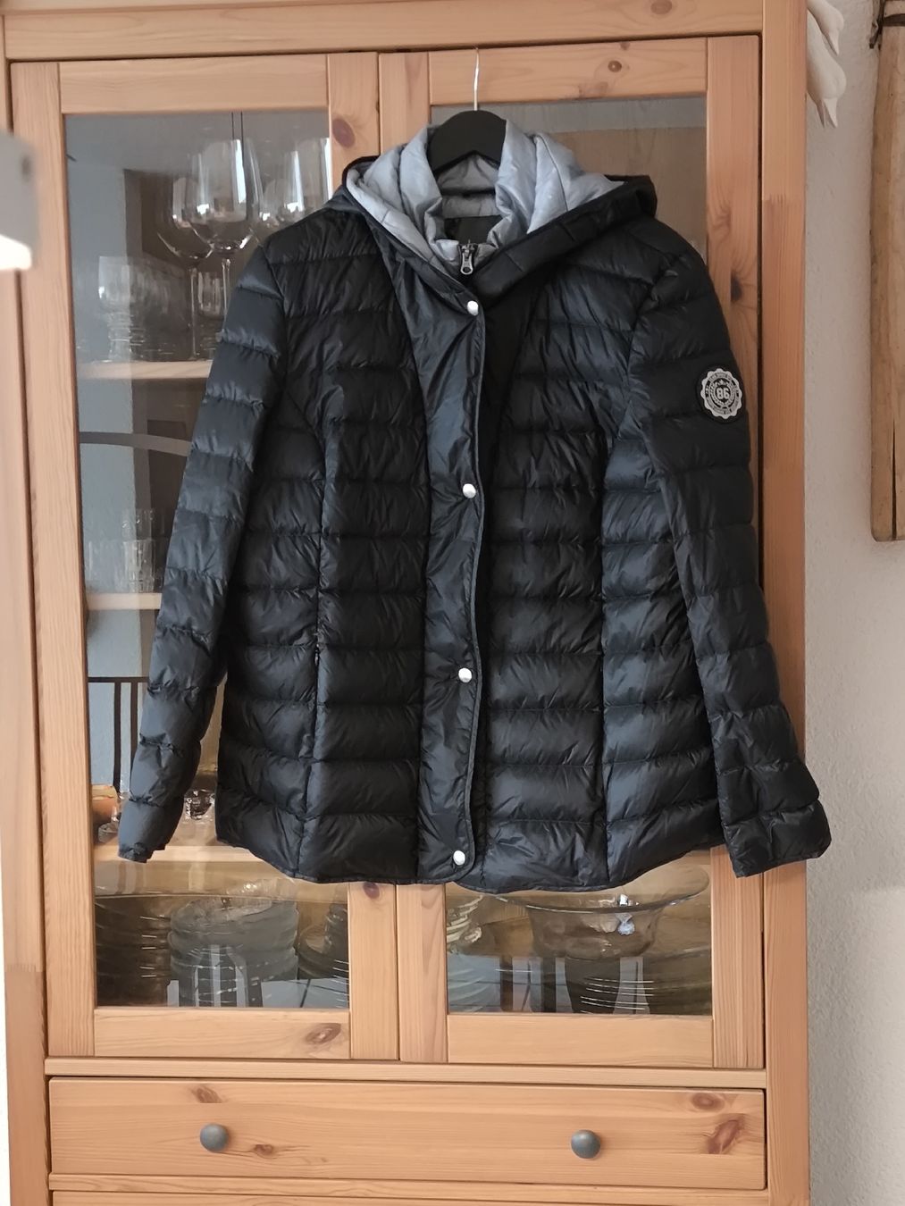 Jacken: Steppjacke Gr.46 – Gebraucht aus Burgdorf von Ropajesi