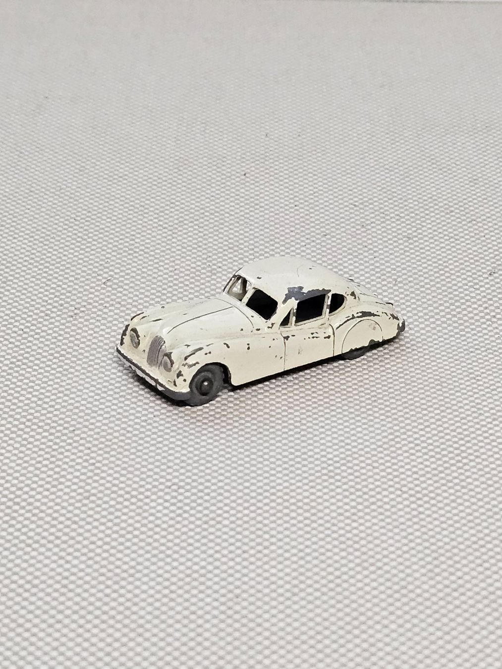 Jaguar Modellautos: Lesney Jaguar XK 140 – Gebraucht aus Starrkirch-Wil von easygo13