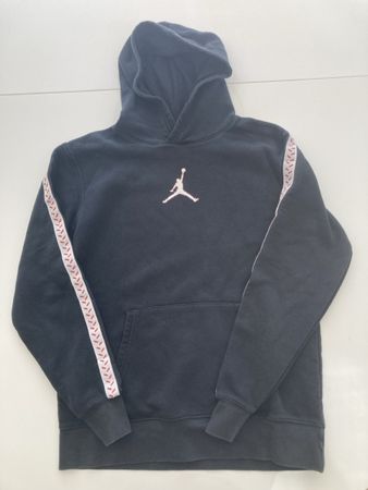 Hoodie Jordan noir, taille XL (13-15 ans)