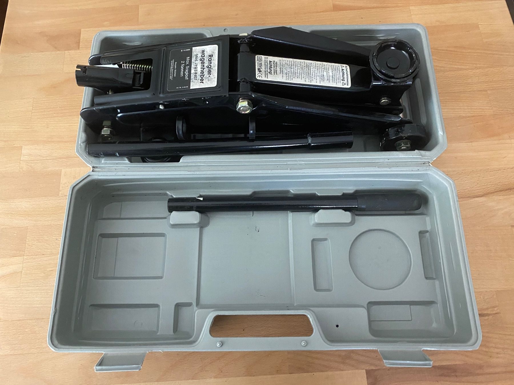 Hebebühne & Wagenheber: Hydraulischer Rangierwagenheber 2 t – Gebraucht aus Reichenburg von ica_k2jm 1