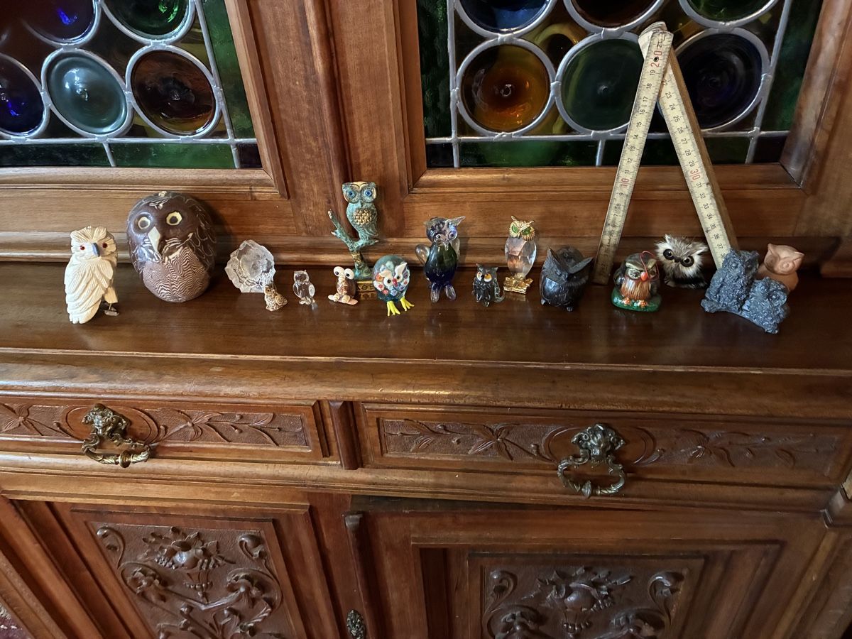 Statuette: 16 Eulen zusammen – Usato da Urnäsch venduto da schneewittli.