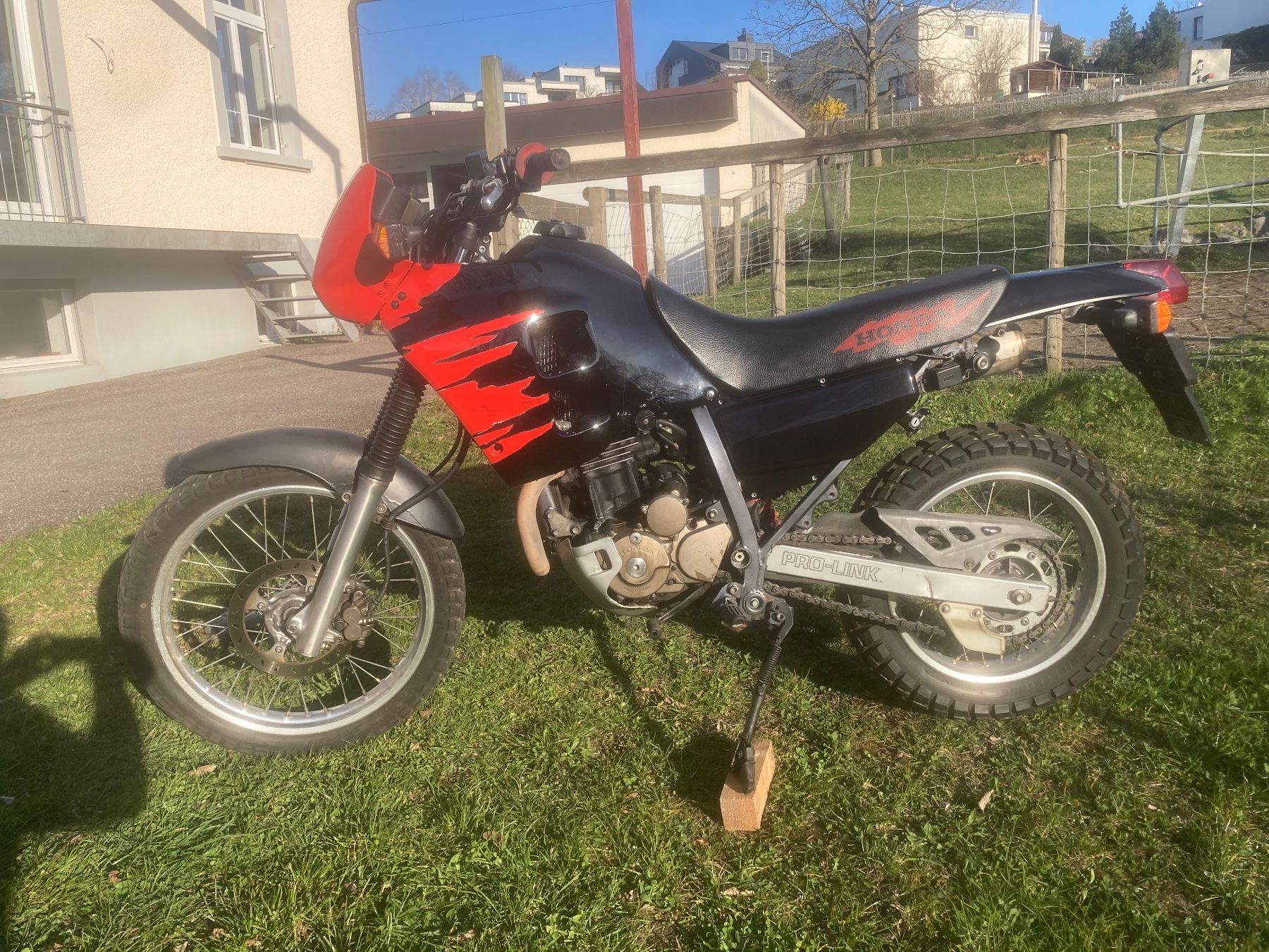 Honda Enduro: Honda  NX 250 Dominator – Usato da St. Gallen venduto da zx10r 2