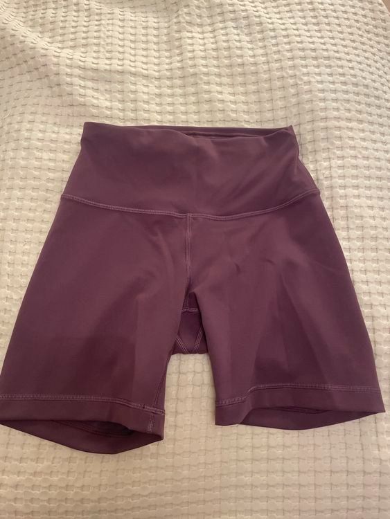 Lululemon Leggings: Lululemon running shorts – D'occasion à Regensberg par ani_97f7