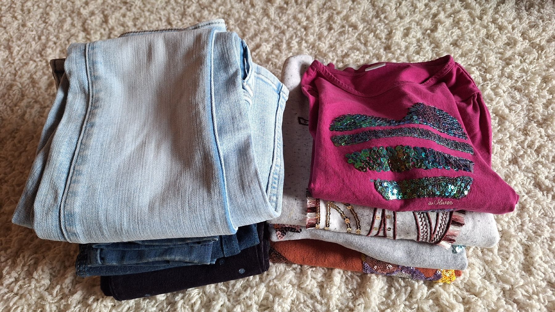 Lotti & Set di vestiti: Hosen und Pullis Gr. 134 – Usato da Rüthi (Rheintal) venduto da beetle15 1