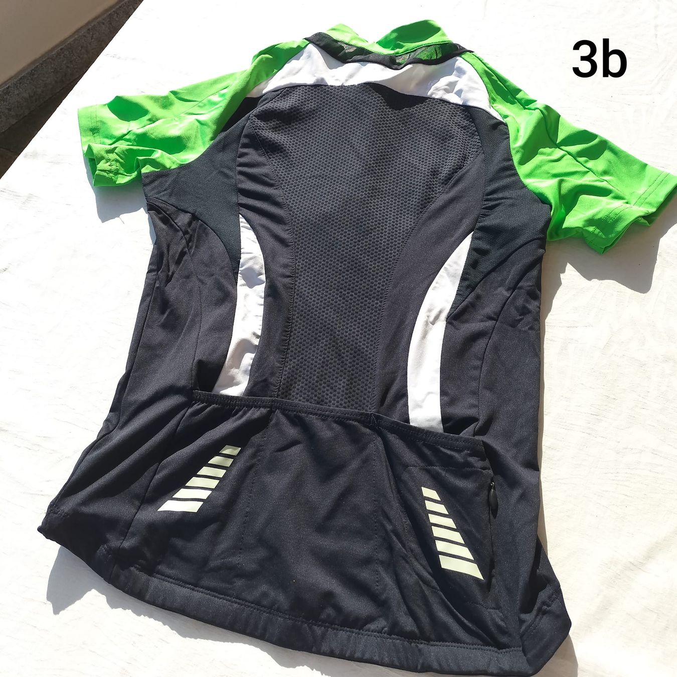 Lotti di vestiti: Abbigliamento ciclismo donna – Usato da Locarno venduto da fer_rh7r 5