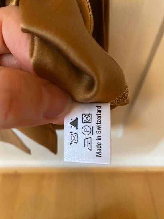 Camicette: Edle Designerbluse von Dorothee Vogel – Usato da Zürich venduto da Zababble 3