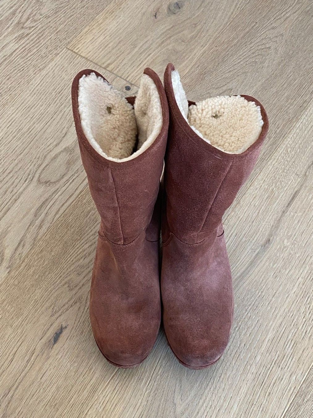 Ugg Scarpe da donna: UGG Australia Stiefel Grösse 37 – Usato da Lachen SZ venduto da Richital 1
