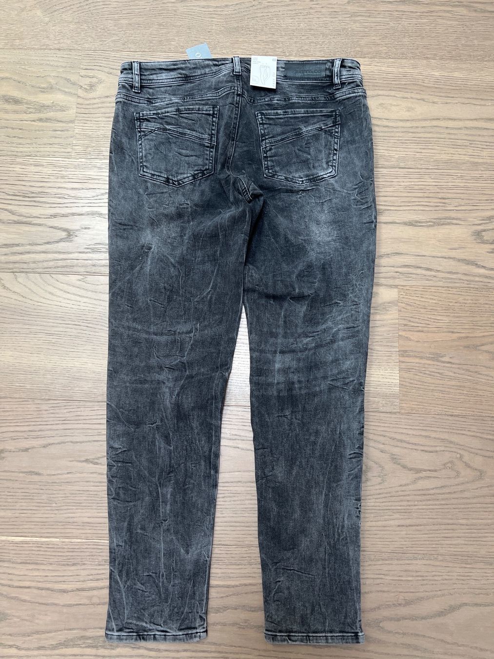 Jeans: Jeans Betty & Co Gr.40 - Neu – Nuovo e nell'imballaggio originale da Visp venduto da bluenero 1