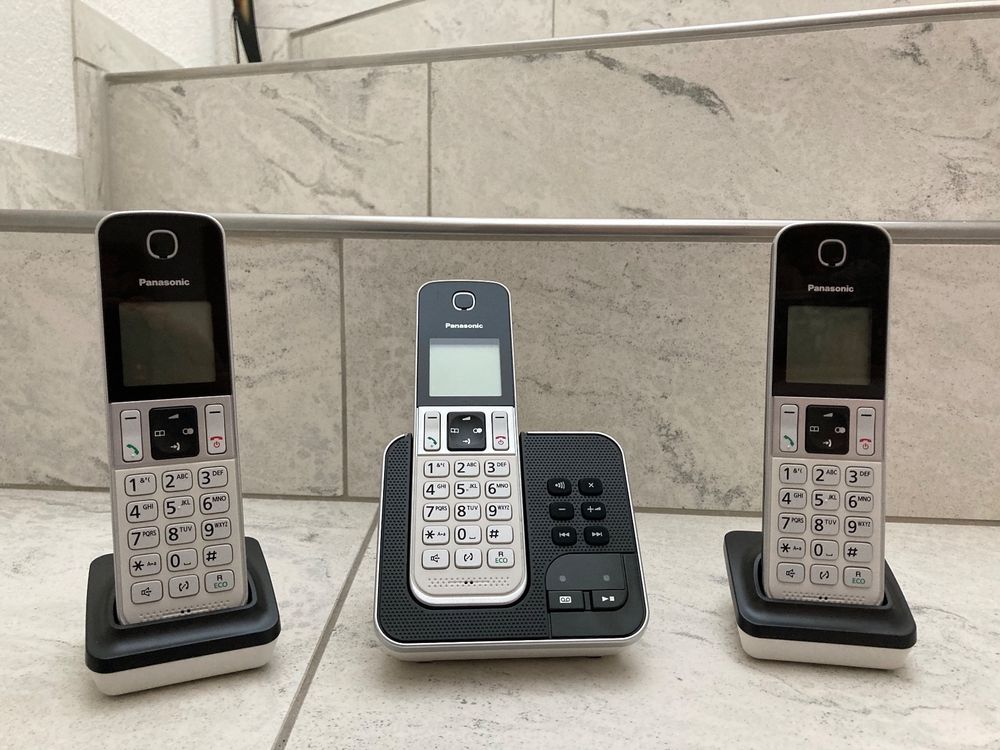 Festnetztelefonie, 3-er Set, Basis + 2 Nebenstationen | Kaufen auf Ricardo