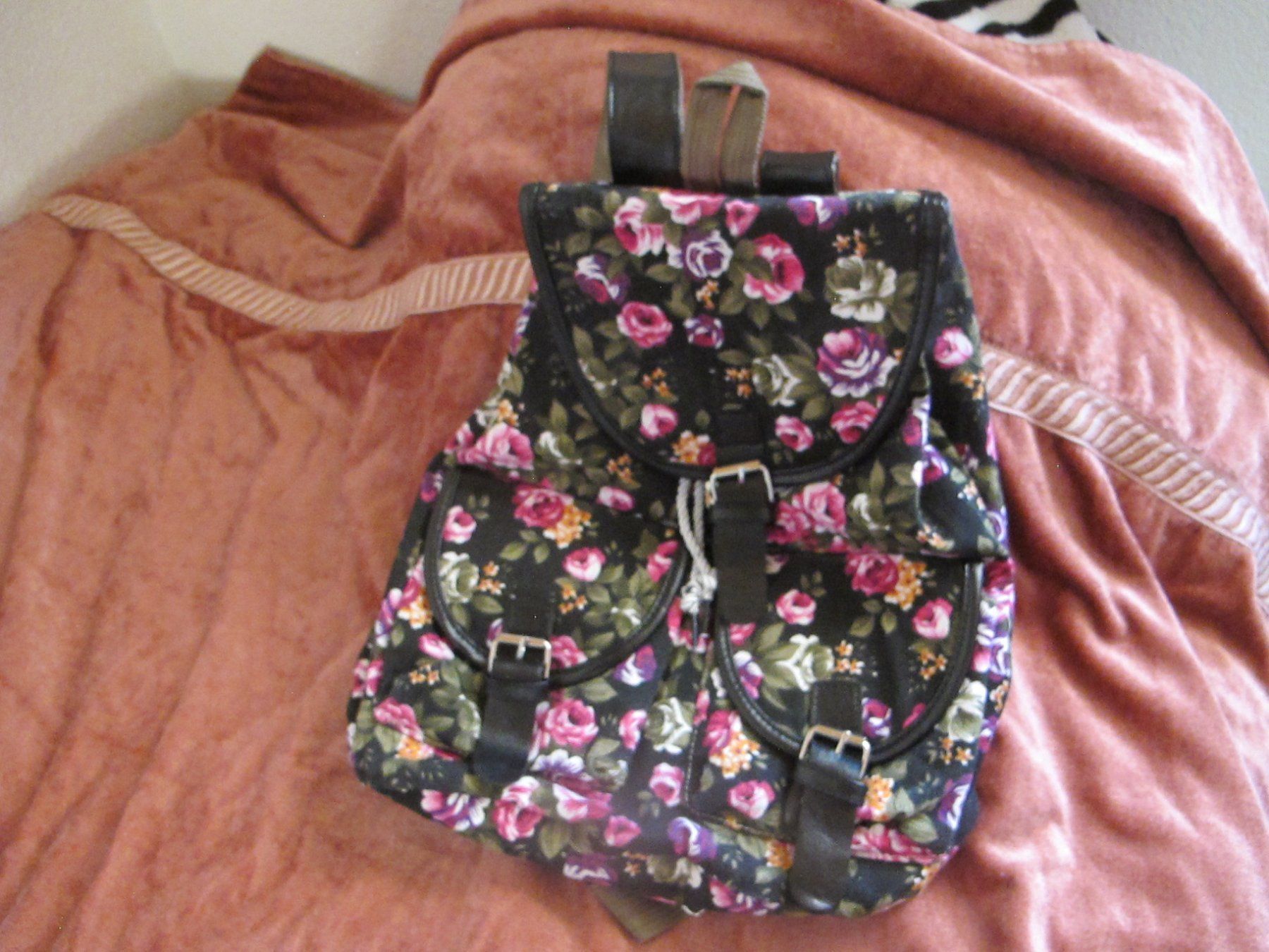 Rucksäcke: Damen Rucksack Blumenmuster neu – Neu (gemäss Beschreibung) aus Löhningen von Chimae67 7