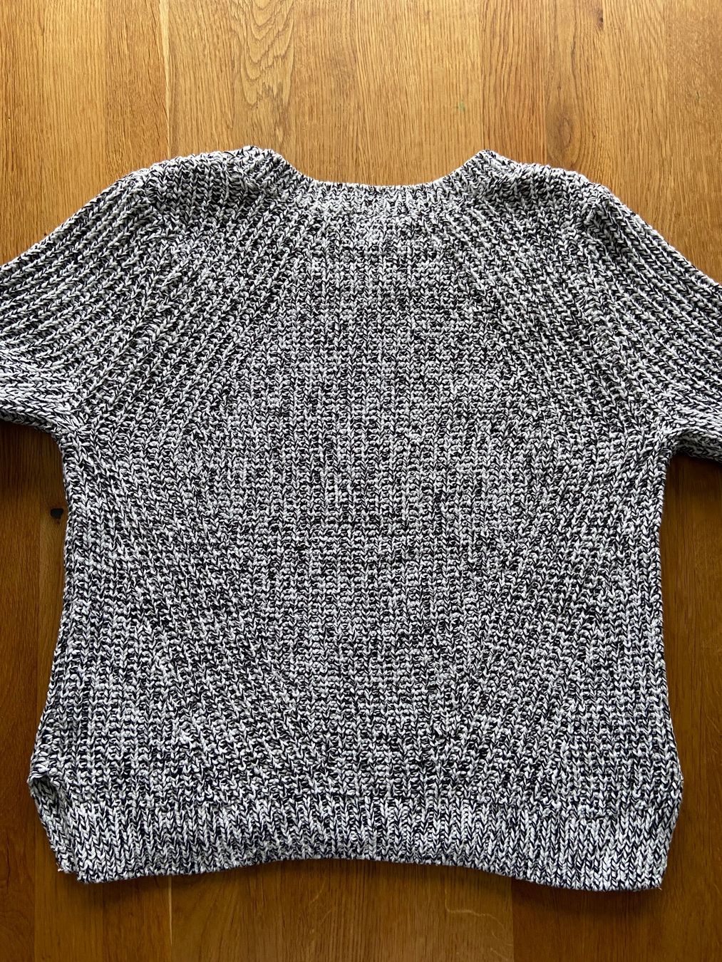 H&M Maglioni & Felpe: H&M Pullover langarm, Gr. M *neu* – Nuovo (secondo la descrizione) da Oeschgen venduto da Gini2006 2