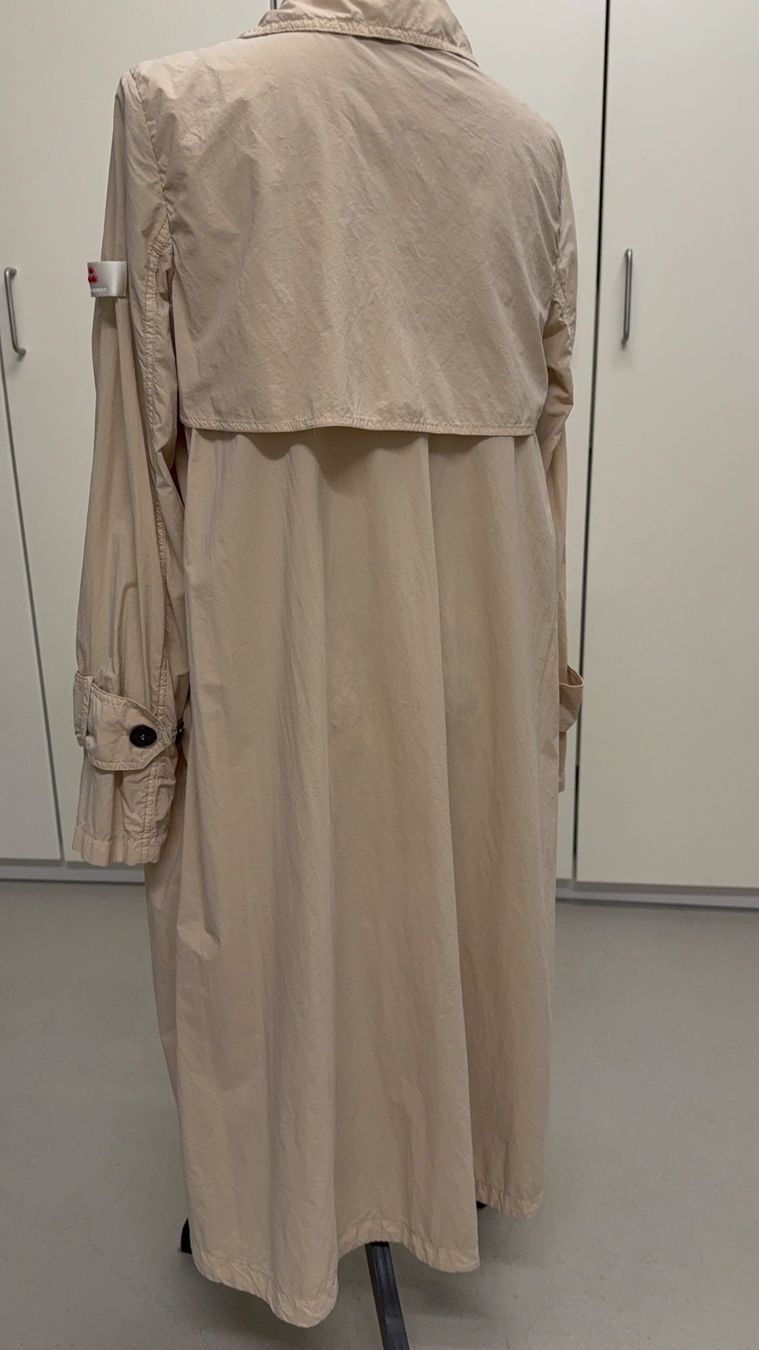 Cappotti: Peuterey Trenchcoat – Usato da Urdorf venduto da Magdella 3