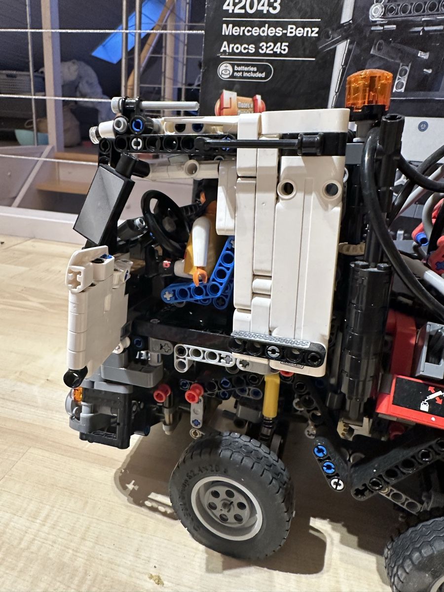 Lego Giocattoli: Lego Technic, Mercedes-Benz Arcos – Usato da Grafstal venduto da jes_t6s7 4