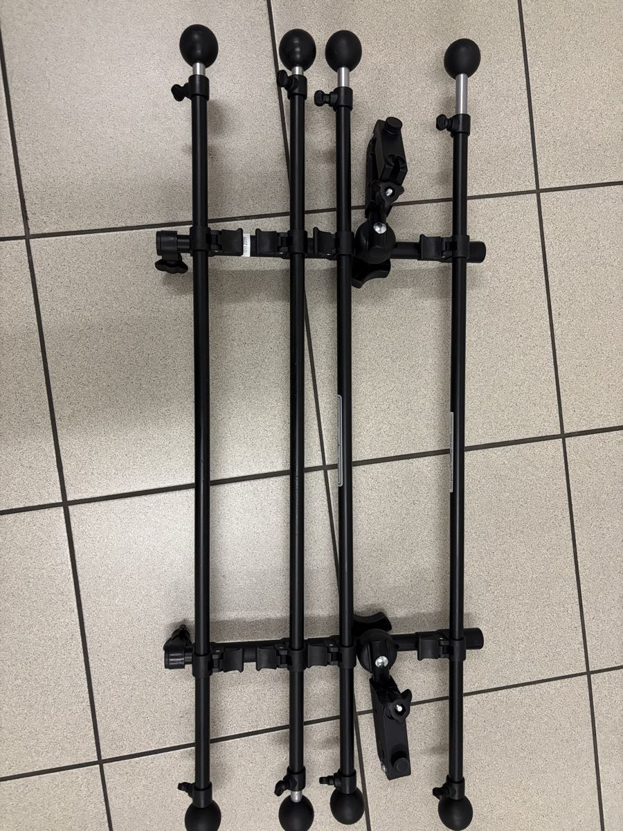 Cages, transport & sécurité: Kleinmetall Roadmaster Universal Gitter neuwertig – D'occasion à Davos Dorf par Eizo11 1