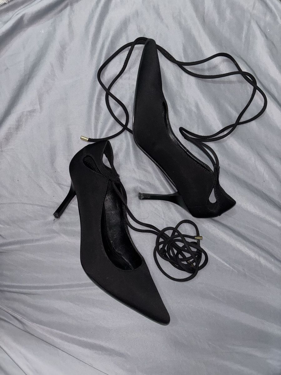 Chaussures femmes: Tacchi a punta con lacci – D'occasion à Agno par mic_6btj