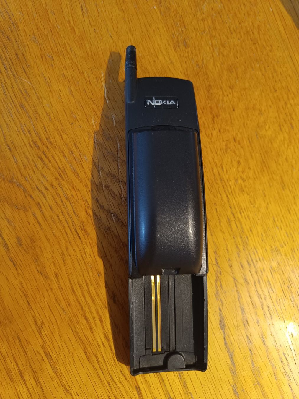 Nokia Telefoni cellulari / Smartphones: Nokia 8110 nhe-68x OVP – Difettoso da Glis venduto da retinorbi 8