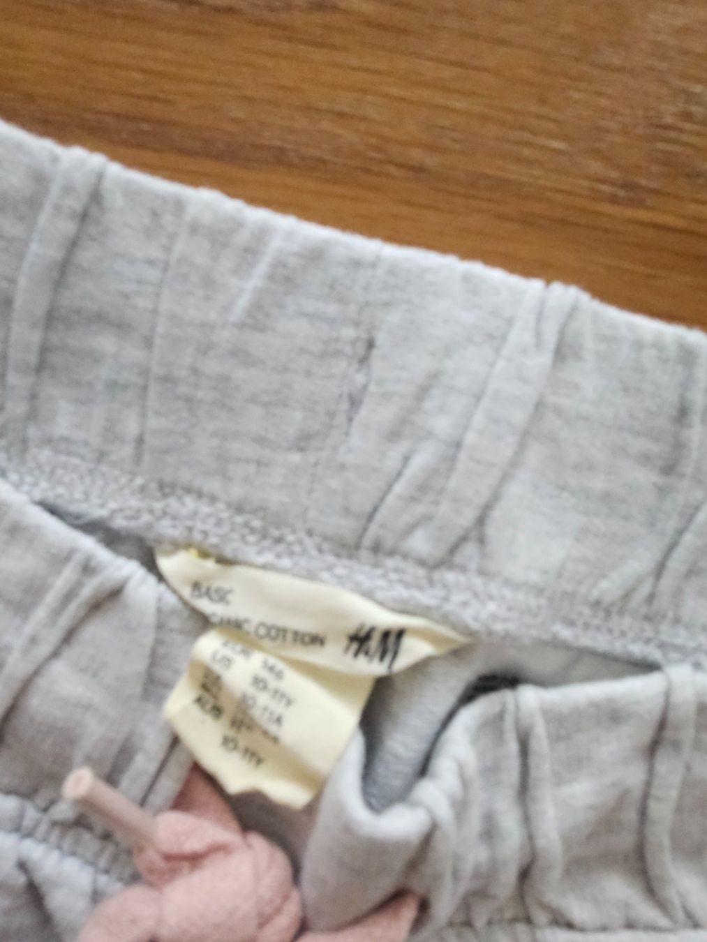 Next Pantaloni: H&M Shorts Gr. 140 – Usato da Engelburg venduto da ynnoc19 1