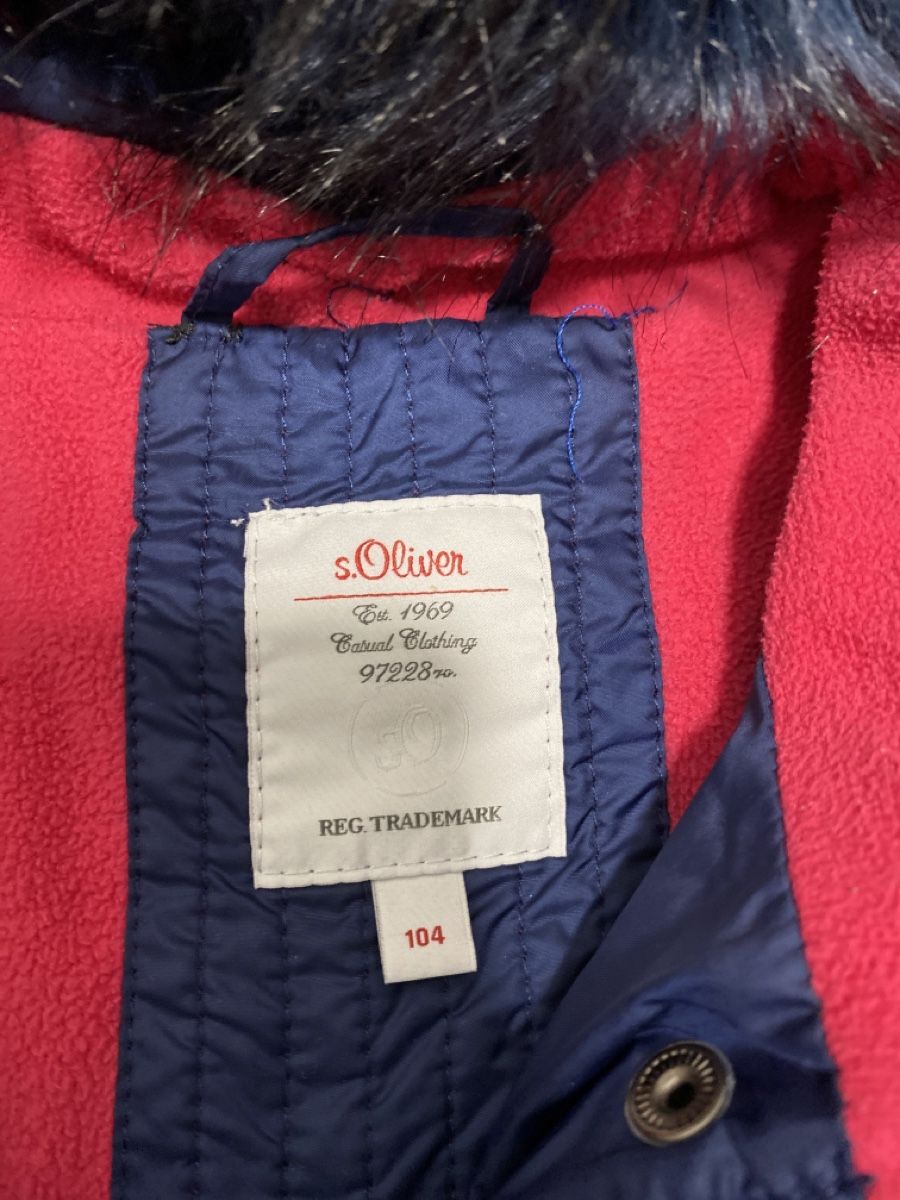 S.Oliver Giacche & Cappotti: Jacke Mädchen - Gr 104 sOliver – Usato da Hergiswil NW venduto da mar_js5v 1