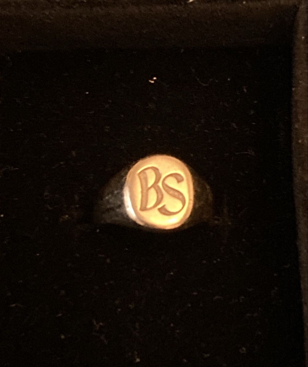 Anelli: Weissgold Siegelring 18 Karat mit den Initialen BS – Usato da Langenthal venduto da Foxi281310