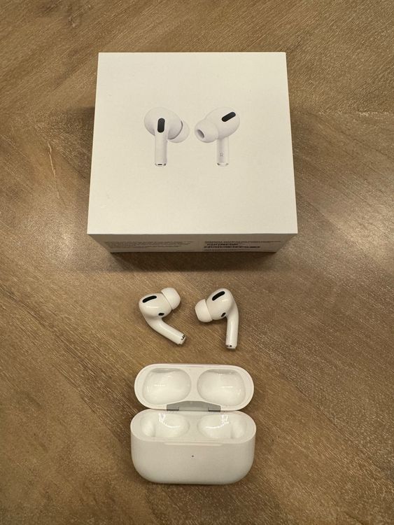 Étui De Recharge Sans Fil Pour AirPods Pro (1ère Et 2ème Génération) - Chargement USB-C Et Qi, Bouton D'appairage, Blanc
