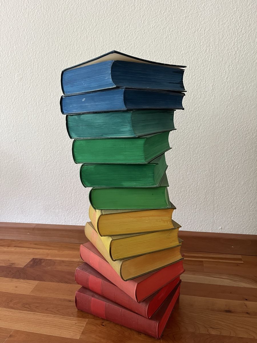 Tutte le decorazioni: Bücherstapel bemalt – Usato da Allschwil venduto da sar_9sy9 5