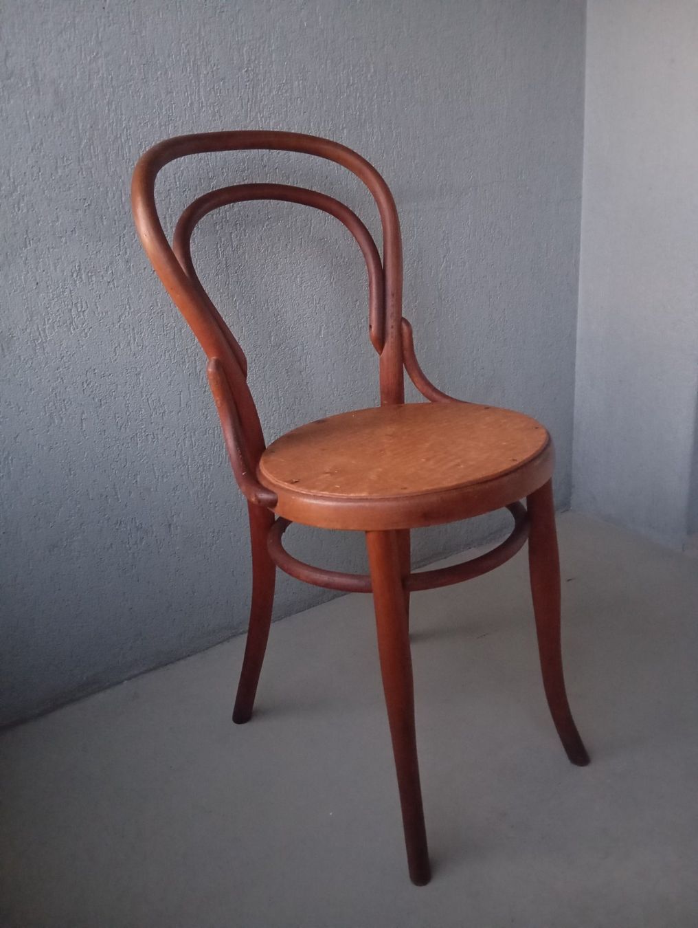 Thonet Stühle: Vintage Thonet Stuhl / Bugholzstuhl – Gebraucht aus Zeneggen von shemesh_ 2