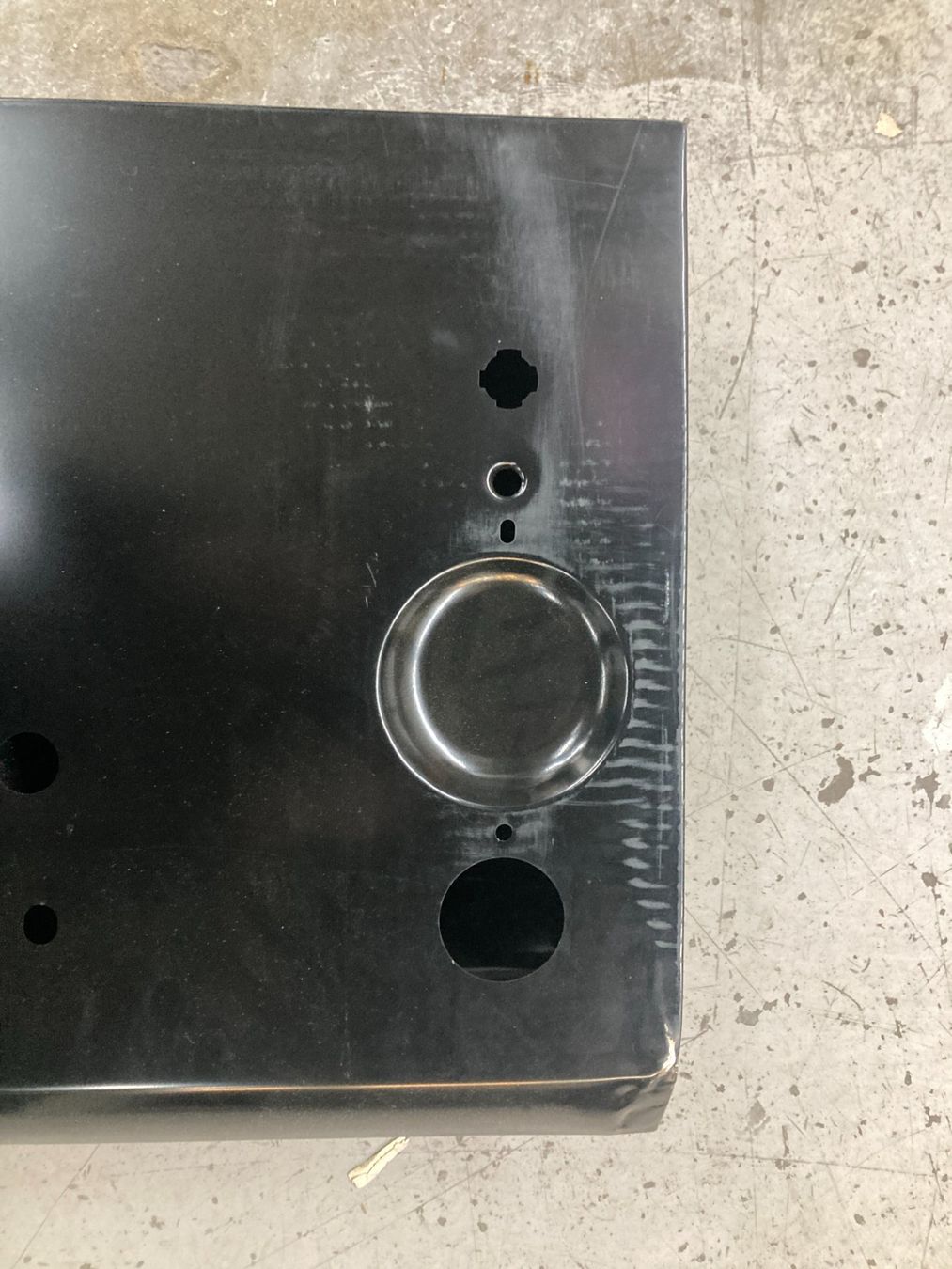 Jeep Tutti pezzi di ricambio auto: Jeep Wrangler JK Heckklappe 68079246AA – Nuovo e nell'imballaggio originale da Cham venduto da WB2223 1