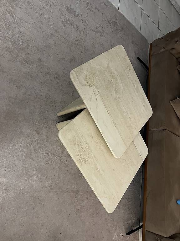 Tavoli: Treventin Tisch  – Usato da Bassersdorf venduto da alb_thg7 4