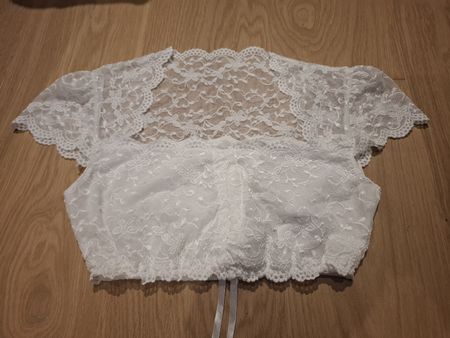 Dirndl Bluse weiss Spitze gerafft Puffärmel Grösse S