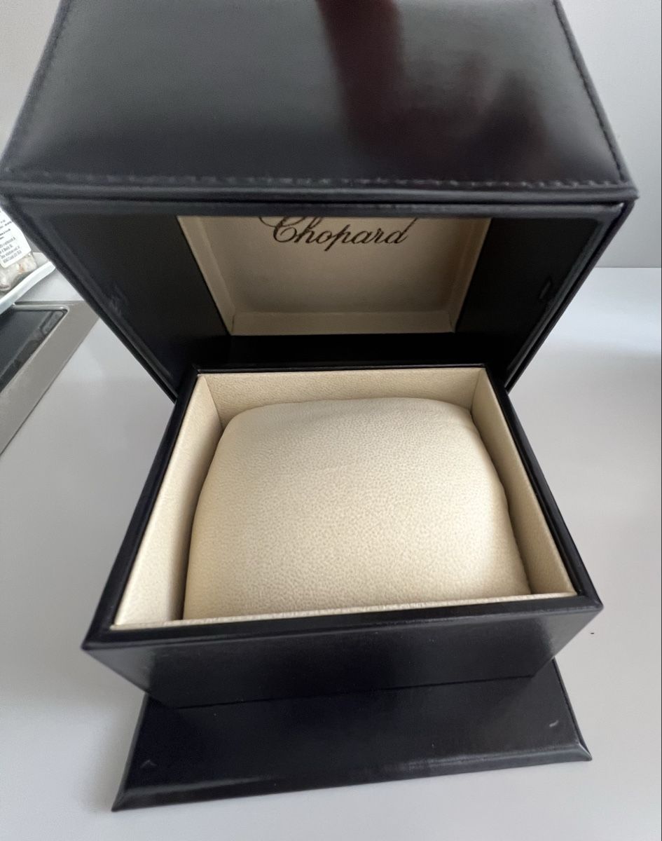 Scatole porta orologi: Chopard Uhrenbox und Servicebeutel neuwertig  – Nuovo (secondo la descrizione) da chur venduto da Ika11 3