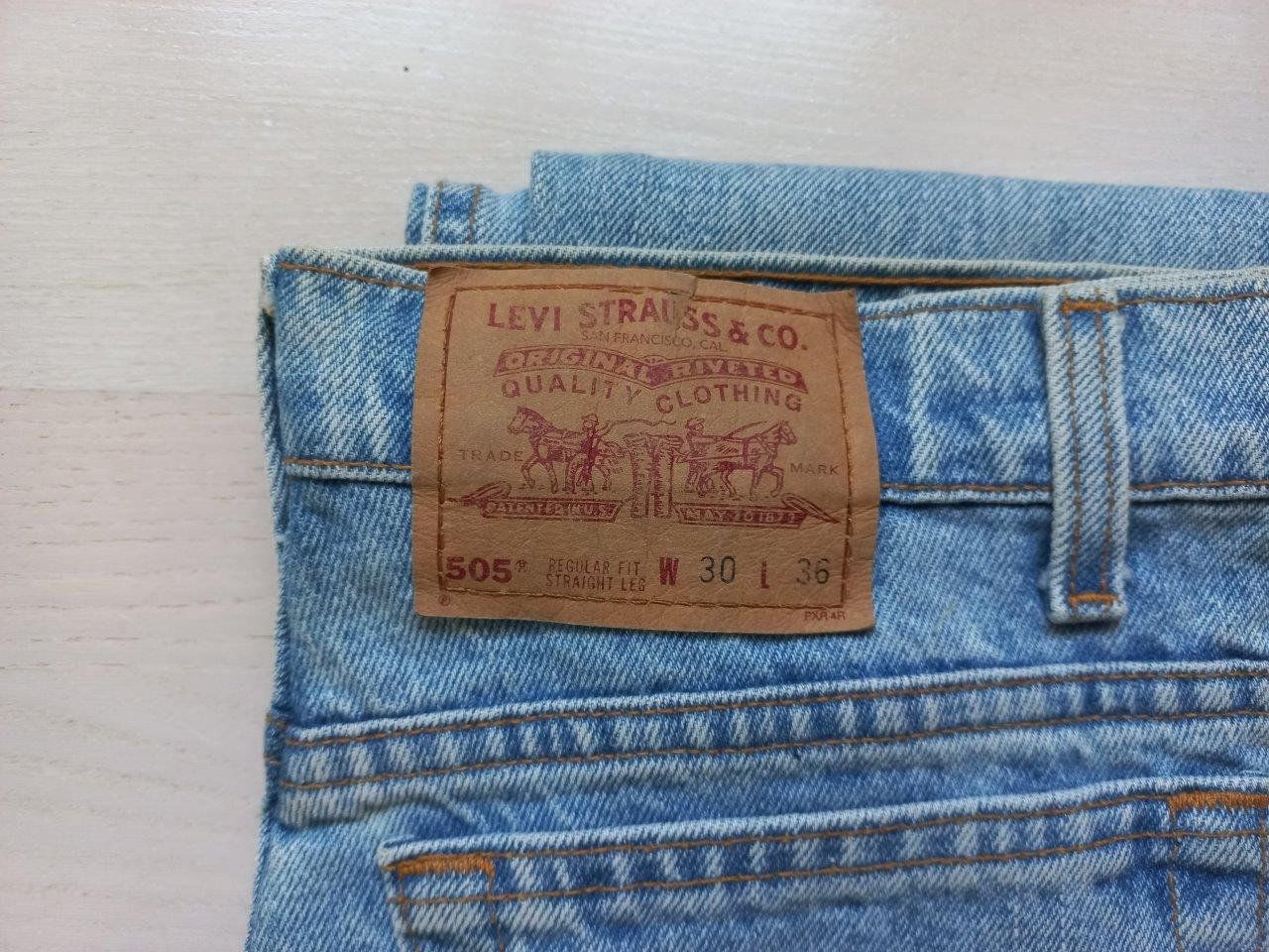 Levi's Jeans: Levis Jeans 505 Grösse W30 L36 – Nuovo (secondo la descrizione) da Pfäffikon / ZH venduto da Pefkadett 1